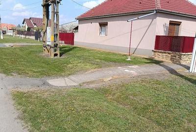 Casă cu 2 camere cu Teren 1080 Mp în Șofronea - 8