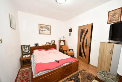 Casă cu 5 camere cu Teren 681 Mp în Bd. Coșbuc - 4