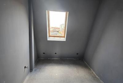 Casă individuală cu 6 camere cu Canalizare în Antiaeriană - 9