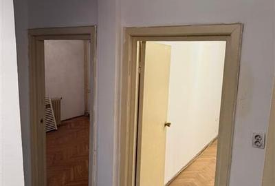 Apartament cu 3 camere decomandat în Complex Studențesc - 10