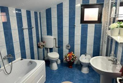 Apartament cu 4 camere decomandat în Nicolina - 2