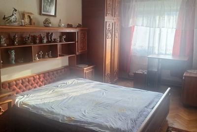 Apartament cu 4 camere decomandat în Central - 6