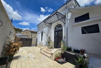 Casă cu 4 camere cu Teren 80 Mp în Central - 8