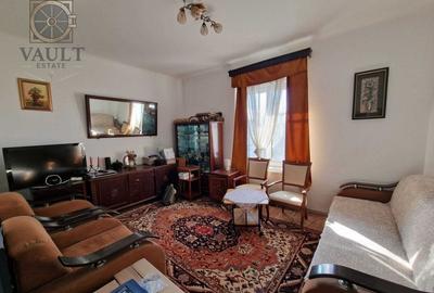 APARTAMENT 2 CAMERE DECOMANDAT - CENTRALA PROPRIE - DAMAROAIA