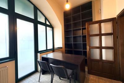 Apartament cu 4 camere circular, mobilat în Ultracentral - 15