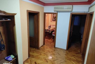 Apartament cu 3 camere decomandat in zona Timocului-Saguna Apartament cu 3 camere decomandat in zona Timocului-Saguna - 4