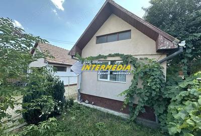 OKAZIE ! Casa 4 Camere 2 Bai, 2 Bucatarii Anexe Garaj Curte pavata CENTRU Alba - 4