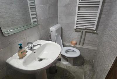 Spațiu comercial, de 200 mp, în Central - 10