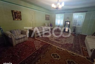 Casă cu 4 camere cu Teren 300 Mp în Roșia - 15