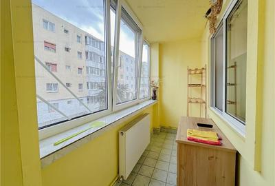 Apartament 4 camere | 2 balcoane | loc parcare | Sacele Brasov - 12