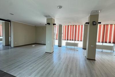 Spatiu comercial si de birouri stradal , zona Faleza Nord, 233 mp - 4