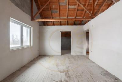 Casă cu 5 camere cu Teren 1044 Mp în Căteasca - 7