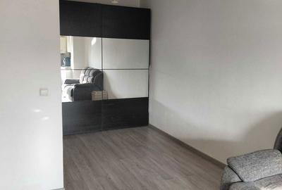 Apartament cu 2 camere decomandat în Central - 2