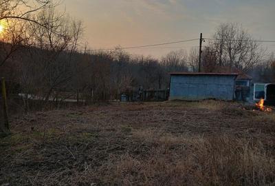 Casă cu 3 camere în 23 August - 7