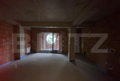 Apartament de vanzare, cu 2 camere, 73mp utili, zona Semicen - 1