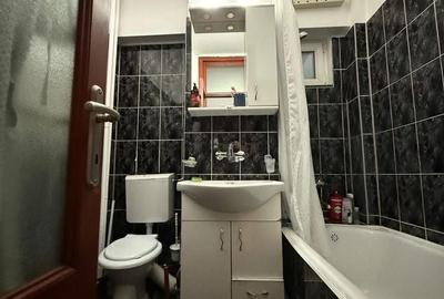 Apartament cu 4 camere decomandat în Central - 3