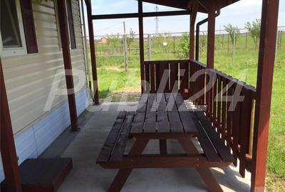 Casă cu 3 camere cu Teren 450 Mp în Săbăreni - 1