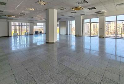 Birou spatios in Centrul Civic