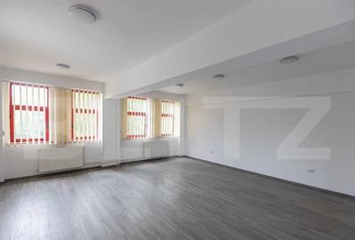 Spațiu comercial, de 132 mp, în Bariera Vâlcii - 7