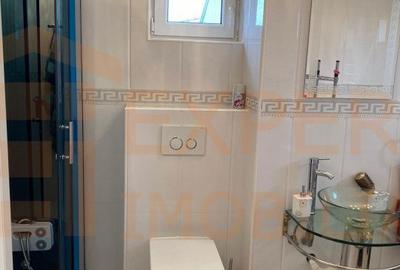 Casă cu 7 camere cu Canalizare în Central - 14