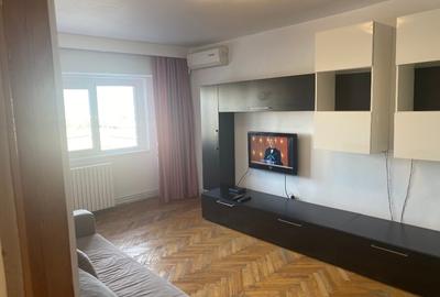 Apartament cu 3 camere decomandat, mobilat în Tomis III - 3