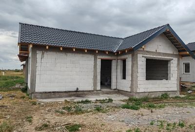 Casă în Zimandu Nou - 4