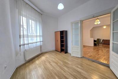 Casă cu 3 camere cu Teren 340 Mp în Central - 4