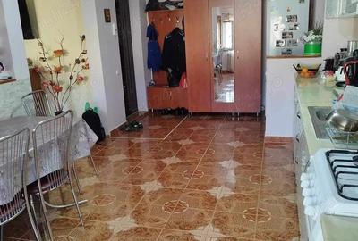 Apartament cu trei camere zona Bradet - 3