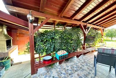 Casă cu 5 camere cu Teren 660 Mp în Micești - 2