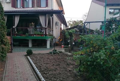 Casă cu 9 camere cu Teren 300 Mp în Lunei - 15