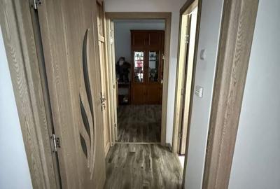 Apartament cu 2 camere decomandat în Roșia - 8