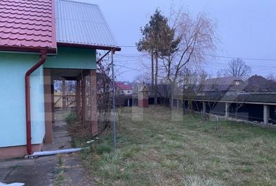 Casa si hala de vanzare, in Horodnic de Sus Casa si hala de vanzare, in Horodnic de Sus - 2