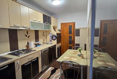 Apartament cu 2 camere decomandat în Central - 3