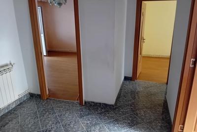 Apartament cu 3 camere decomandat în Mărăței - 3