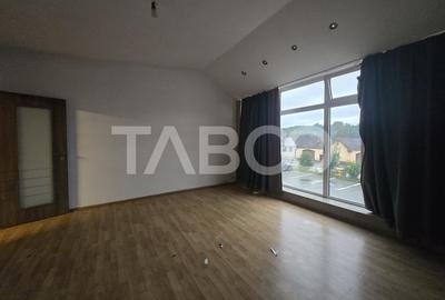 Apartament 4 camere de inchiriat decomandat 150 mp Slimnic Sibiu - 5