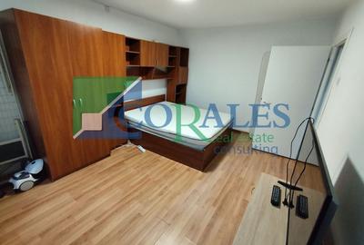 Etaj 1, Decomandat. Complexul Studentesc, disponibil imediat. - 1