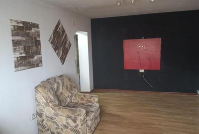 Apartament cu 3 camere decomandat în Central - 9