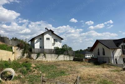 Casa noua finisata ext , semifinisata la interior , 164 mp , teren 410 mp - 1