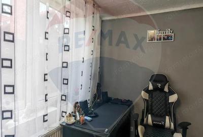 Casa / Vila oportunitate cu 5 camere priveliste frumoasa - 10