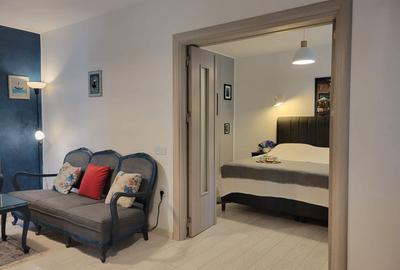 Duplex cu 3 camere cu Canalizare în 13 Septembrie - 31