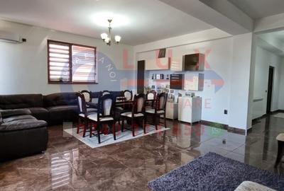Casă cu 5 camere cu Teren 262 Mp în Babadag - 4