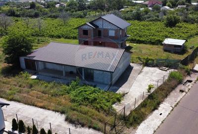 Casă individuală cu 4 camere cu Canalizare în Dragosloveni (Dumbrăveni) - 2