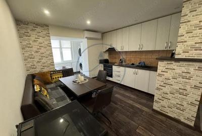 Apartament 2 camere, decomandat, etaj 1, ?tefan Cel mare - 7