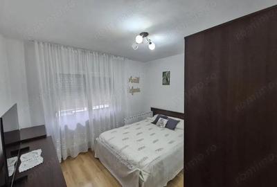 Vanzare apartament 2 camere, decomandat, zona lini?tita, strada Zambilelor - 1