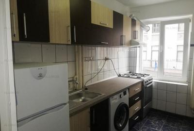 Apartament 2 camere in Ploiesti, zona ultracentrala Apartament 2 camere in Ploiesti, zona ultracentrala - 12