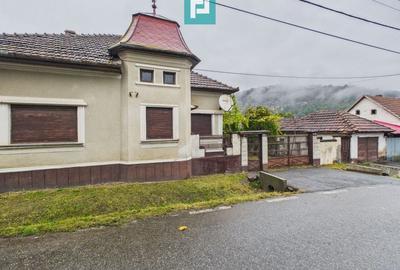 Casă cu 4 camere, în localitatea Gurahonț, Arad - 1