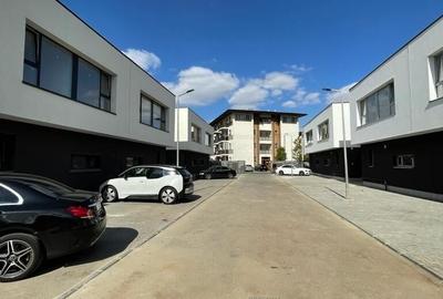 Duplex cu 4 camere în Central