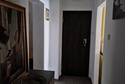 Apartament cu 3 camere decomandat în Central - 8