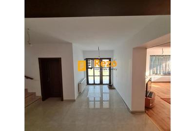 BRAGADIRU KAUFLAND VILA P+1+M, SUPRAFATA 280 MP, TEREN 500 MP - 3