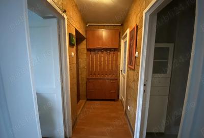 Proprietar vand apartament 2 camere - 1